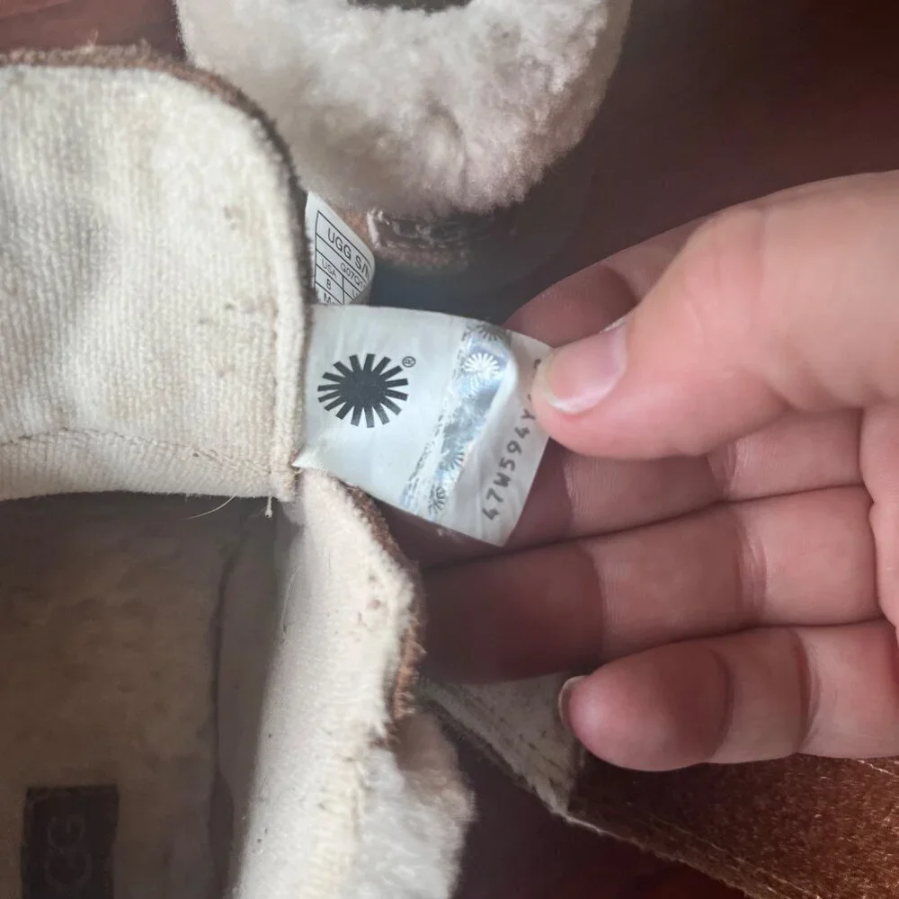 UGG‎ Toddler Suede Shearling Booties Size 8 Tan & White